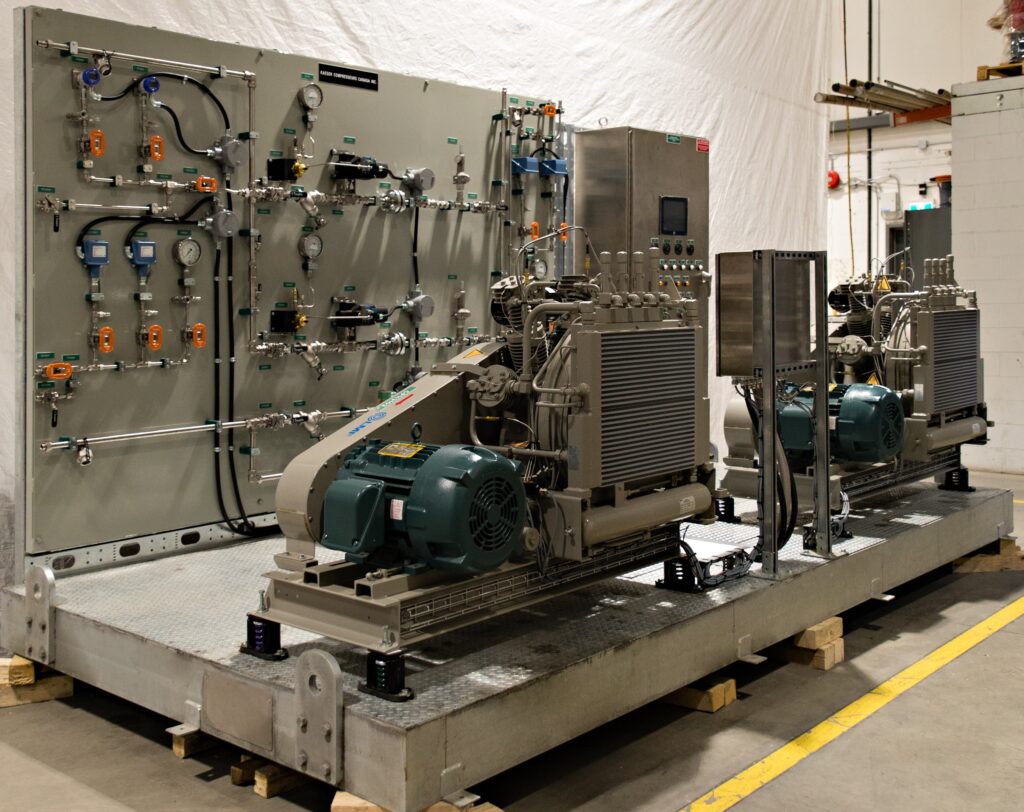 1_Power_Dam_Canada_Kaeser 2xV16